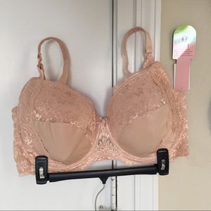 NWT 40DDD bra